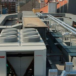 Instalação de Sistema de Refrigeração Chiller